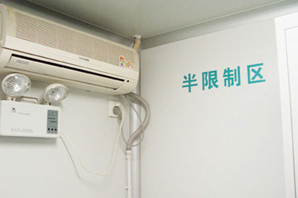 ҽԺ�����ҵ����ŶԲ��˽��������ͽ���Σ�ز��˵���������������װ���ĺû�ֱ��Ӱ�������ɰܣ��Ǻ���һ��ҽԺ�ۺϼ���ʵ�������������죬���������߽������ʰ�ҽԺ��̽�ع��ʱ�׼�����������ң��ҿ�������ص���ɴ��