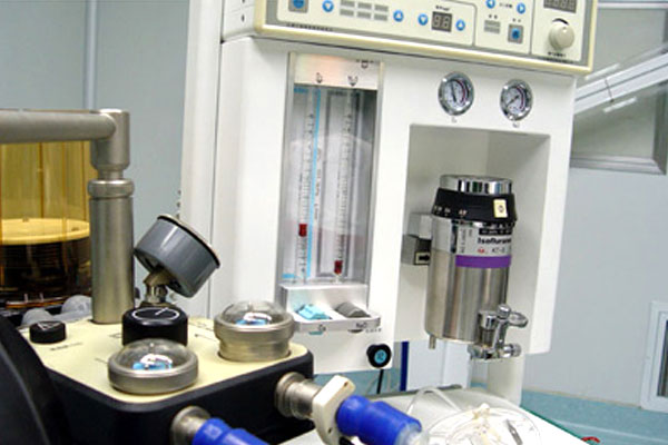 ��1846����������Ӧ���������������������������������ơ��ִ�ҩ��ѧ�ķ�չ����ѧ�����Ľ������ر��ǵ��Ӽ����������Ӧ�ã���ʹ�ִ�����������ˮƽ�����ߡ������������ڿ��ơ���ȫ����Ч��������������������������������ȫ��������������